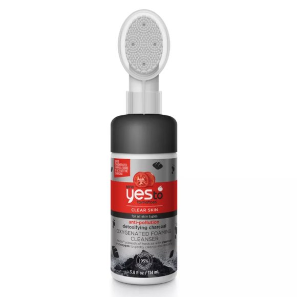 Yes To Tomatoes Detoxifying Charcoal Cleanser - Picture 2 of 6